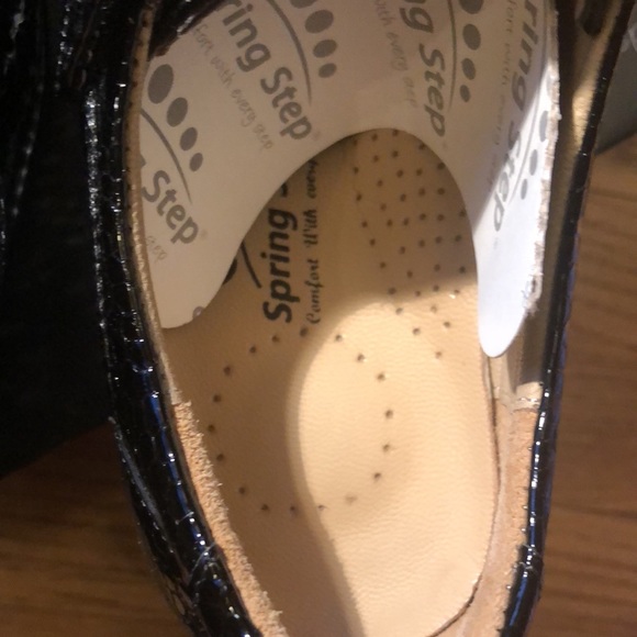 Brand new spring step genuine lacquer leather Corvo loafers - Picture 9 of 11